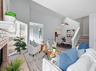 116 Main Pl, Euless, TX 76040