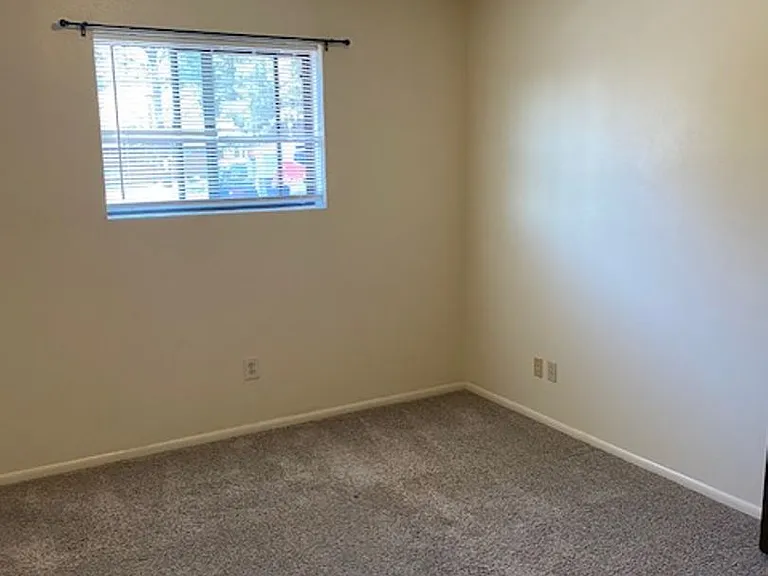 600 W Fresquez Dr — Photo 4