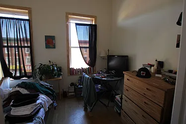 Rented by Bedford 6 Real Estate