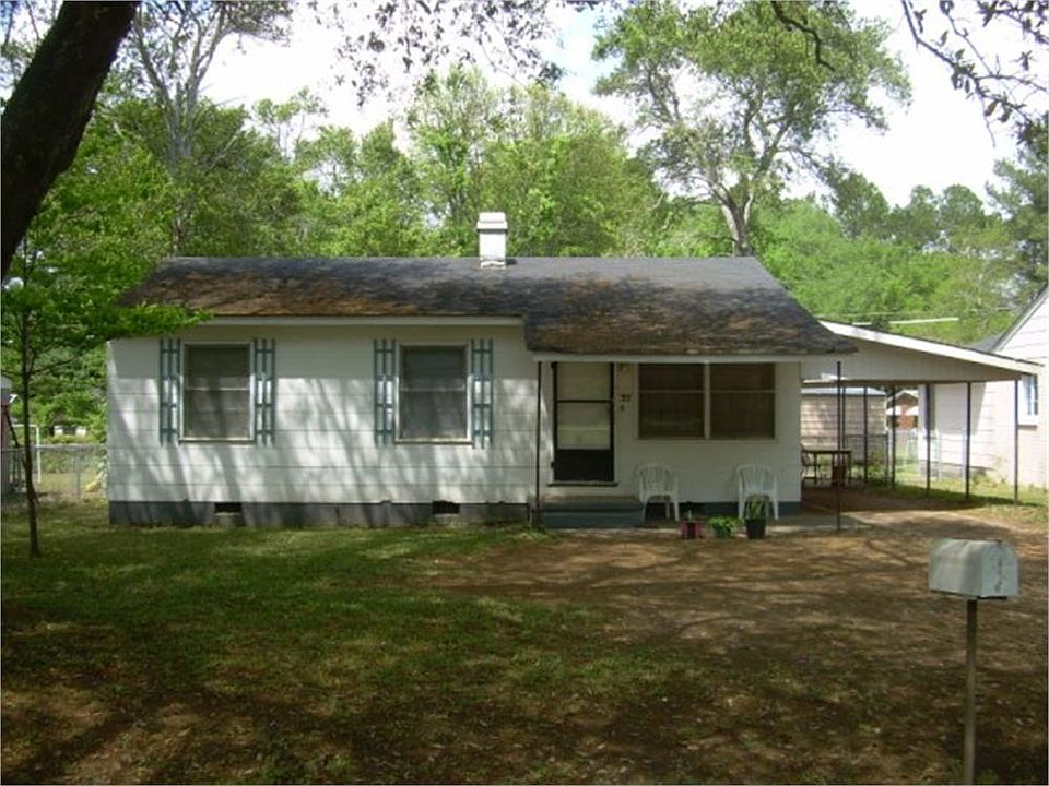 1st image of 635 11th Ave
