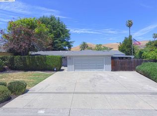 395 Orchard Dr, Fremont, CA 94536