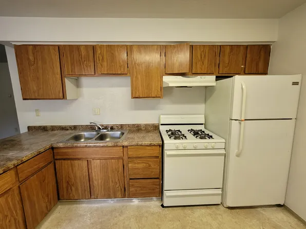 815 Toomes Ave #A, Corning, CA 96021