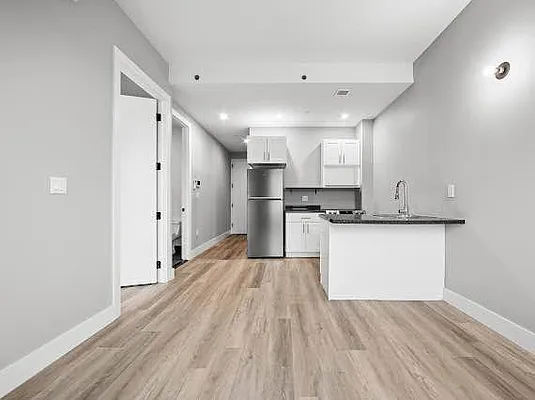 Rented by Doorway NYC, LLC | media 3