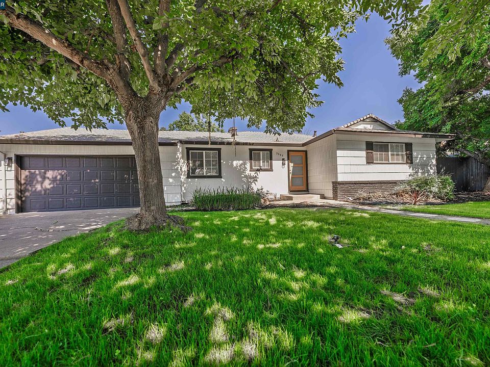 1st image of 3085 Stanton Cir