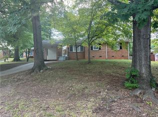 2105 Drexel Ct, Greensboro, NC 27405