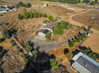 27825 Stratton Dr, Winchester, CA 92596