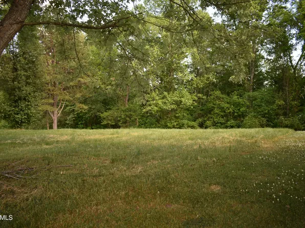 Presidential Blvd, Harrogate, TN 37752