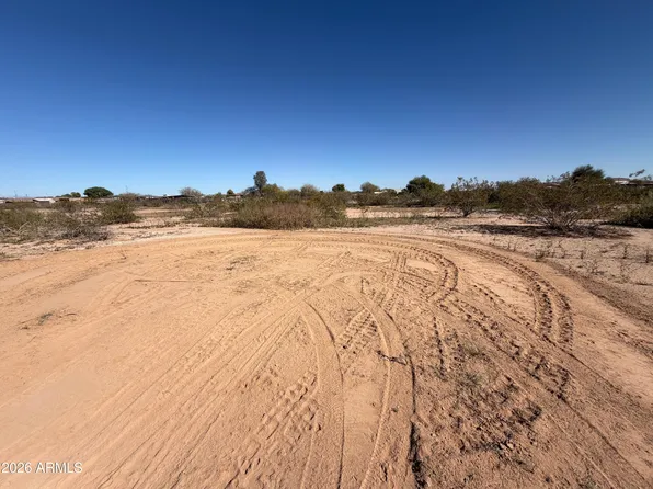 207XX N 205th (503-47-129) Avenue #1.13 Acres, Wittmann, AZ 85361