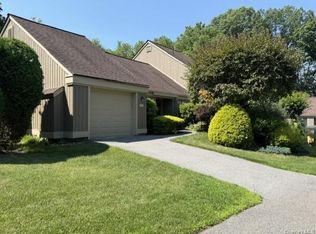 600 Heritage Hills #A, Somers, NY 10589