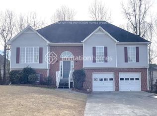 202 Stallion Run, Dallas, GA 30132
