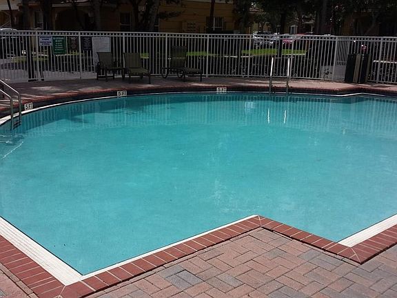 5th image of 8854 W Flagler St