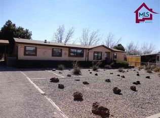 759 Hummingbird Dr, Las Cruces, NM 88007