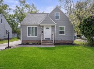 468 E 305th St, Willowick, OH 44095