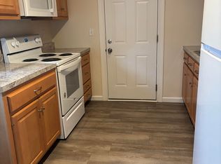 27 Lois St UNIT A, Bristol, CT 06010