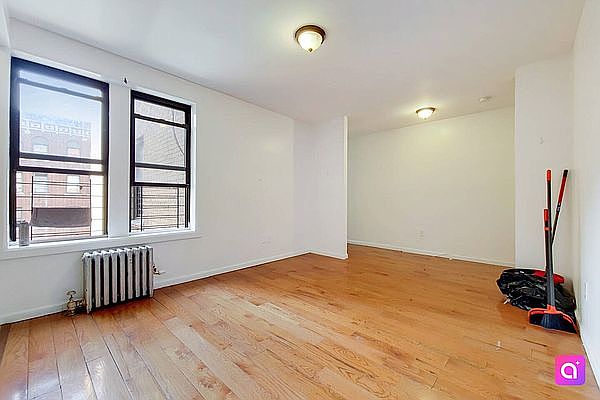 1st image of 2710 Morris Ave APT 4A