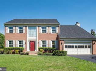 16000 Kings Mountain Rd, Woodbridge, VA 22191