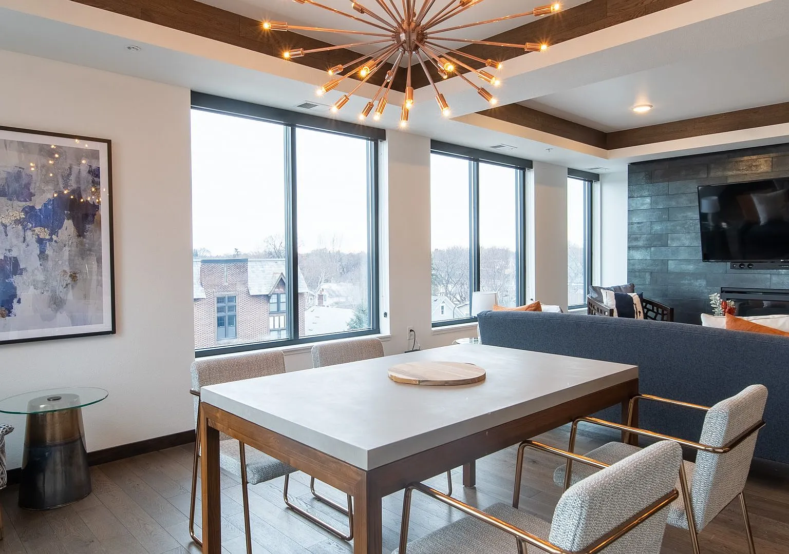 Grand & Syndicate Apartments — Photo 4