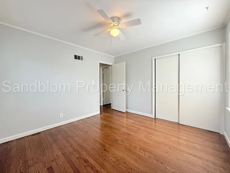 4624 E 24th Pl — Photo 13