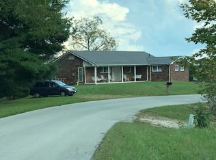 1370 Glencarin Rd, Rogers, KY 41365