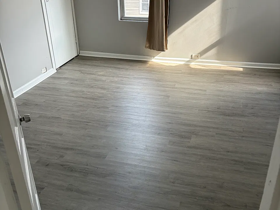 1918 Elm Ave