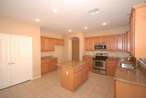 2nd image of 1422 E Canyon Creek Dr