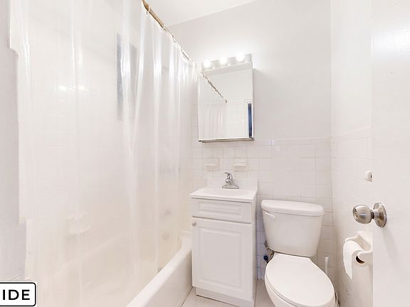 4th image of 304 E 90th St APT 3D