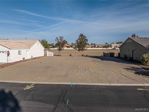 4th image of 2081 E Via Del Aqua Drive