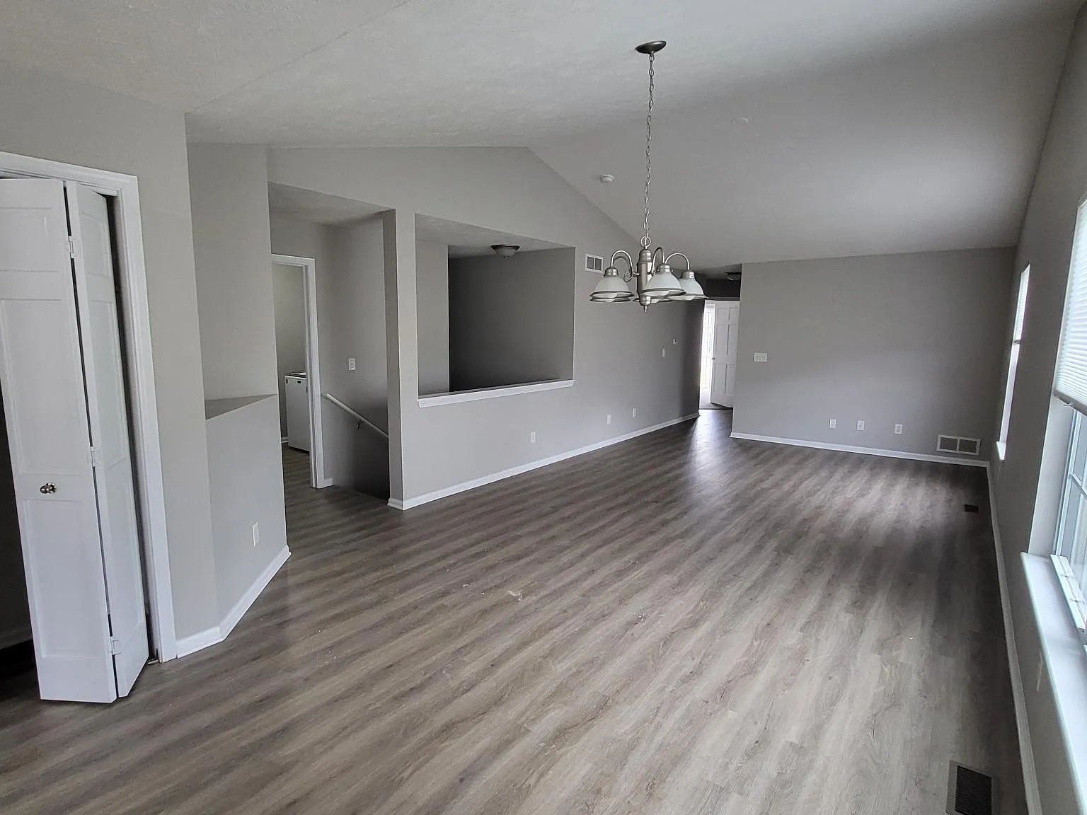 2 bed, 1285 sqft, $1,950 — Photo 3
