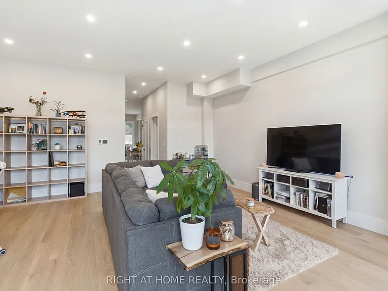 79B River St — Photo 10