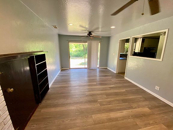 4th image of 5356 Riverland Dr