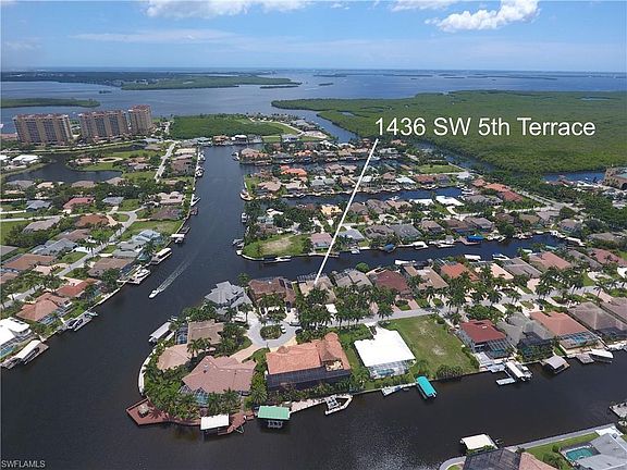 3rd image of 1436 SW 57th Ter