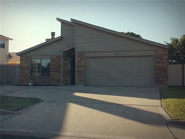 1st image of 3809 Rebecca Ln