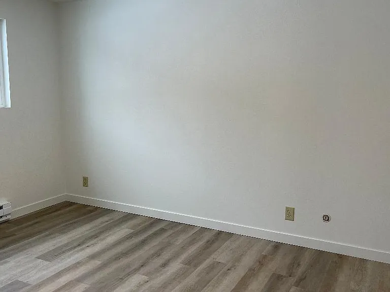 207 Wirsching Ave W #3 — Photo 11
