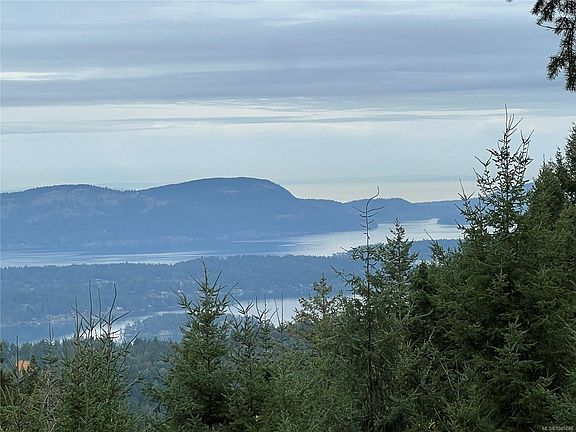 3rd image of 360 Wright Rd