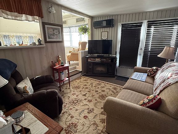 5th image of 2 Snook Ln #3218