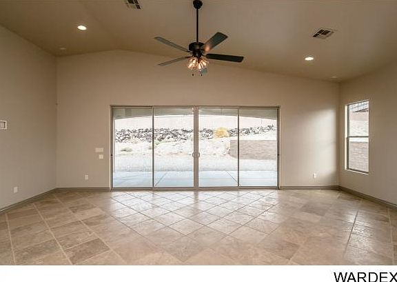 4th image of 818 Canyon Dr