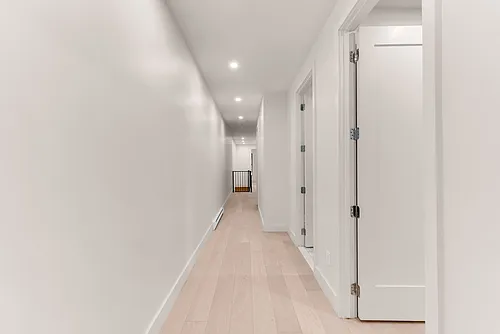 220 Saint James Pl #1 Photo 1
