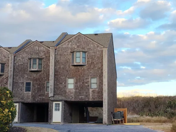 5401 S Virginia Dare Trl #8, Nags Head, NC 27959