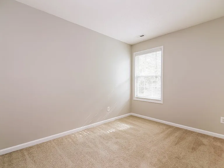 4904 Tommans Trl — Photo 15