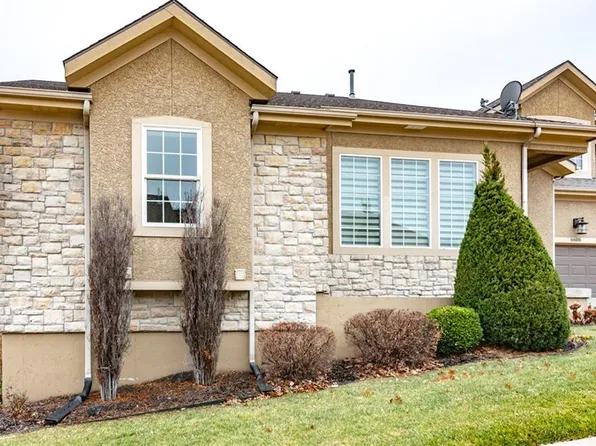 6608 Barth Rd, Shawnee, KS 66226