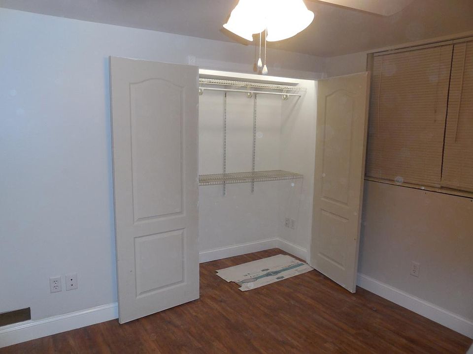 lots of closet space