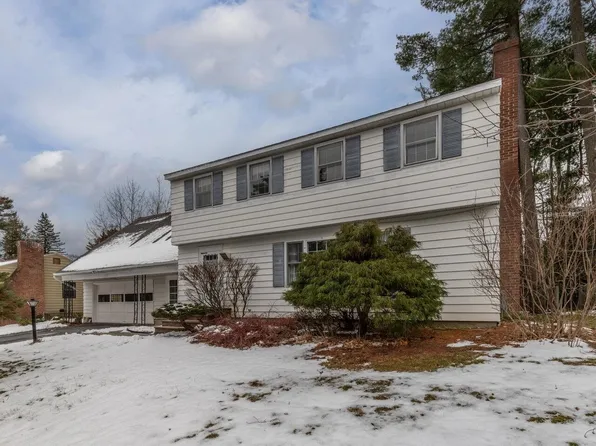 34 Summit Ridge, Burlington, VT 05401
