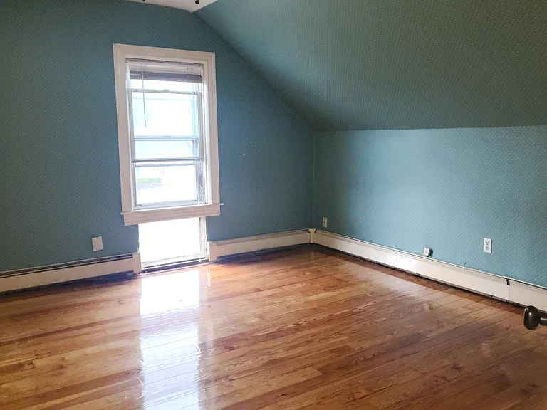 735 Newport Ave #1 — Photo 18