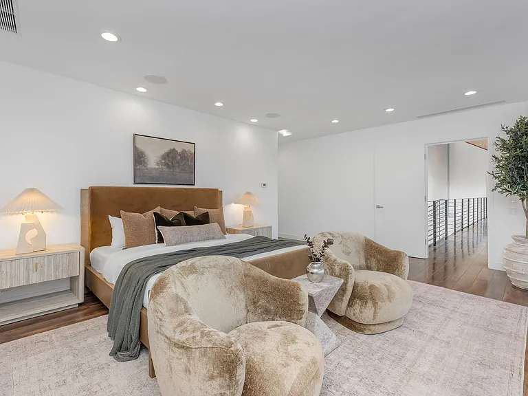 Pinnacle Pl — Photo 23