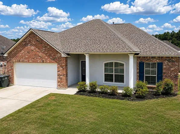 10430 Oakchase Dr, Denham Springs, LA 70706