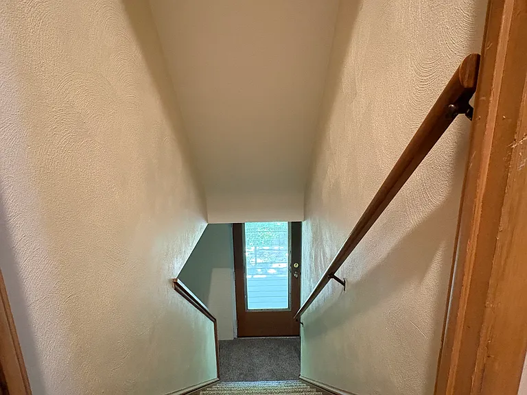 103 N Rocky River Dr — Photo 12