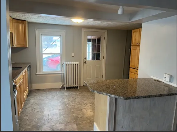 16 Addison Rd, Glastonbury, CT 06033