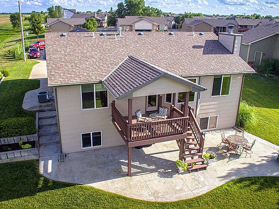 Spacious Outdoor Living