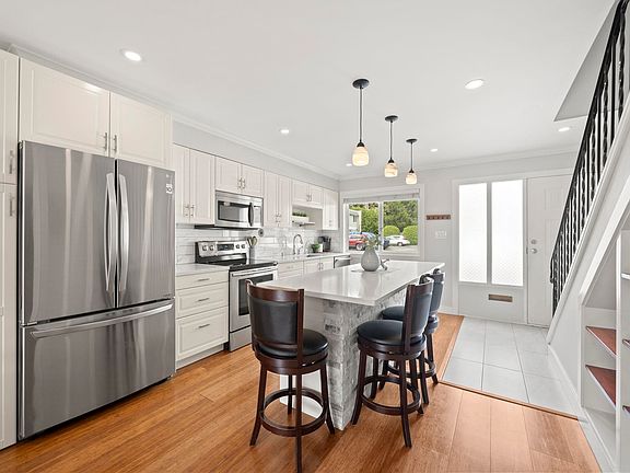 4th image of 4955 57th St #38