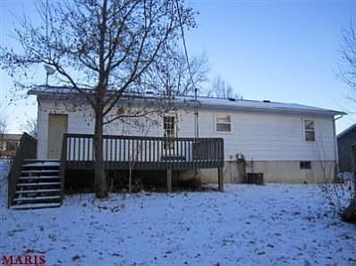 2nd image of 1010 Persimmon Dr